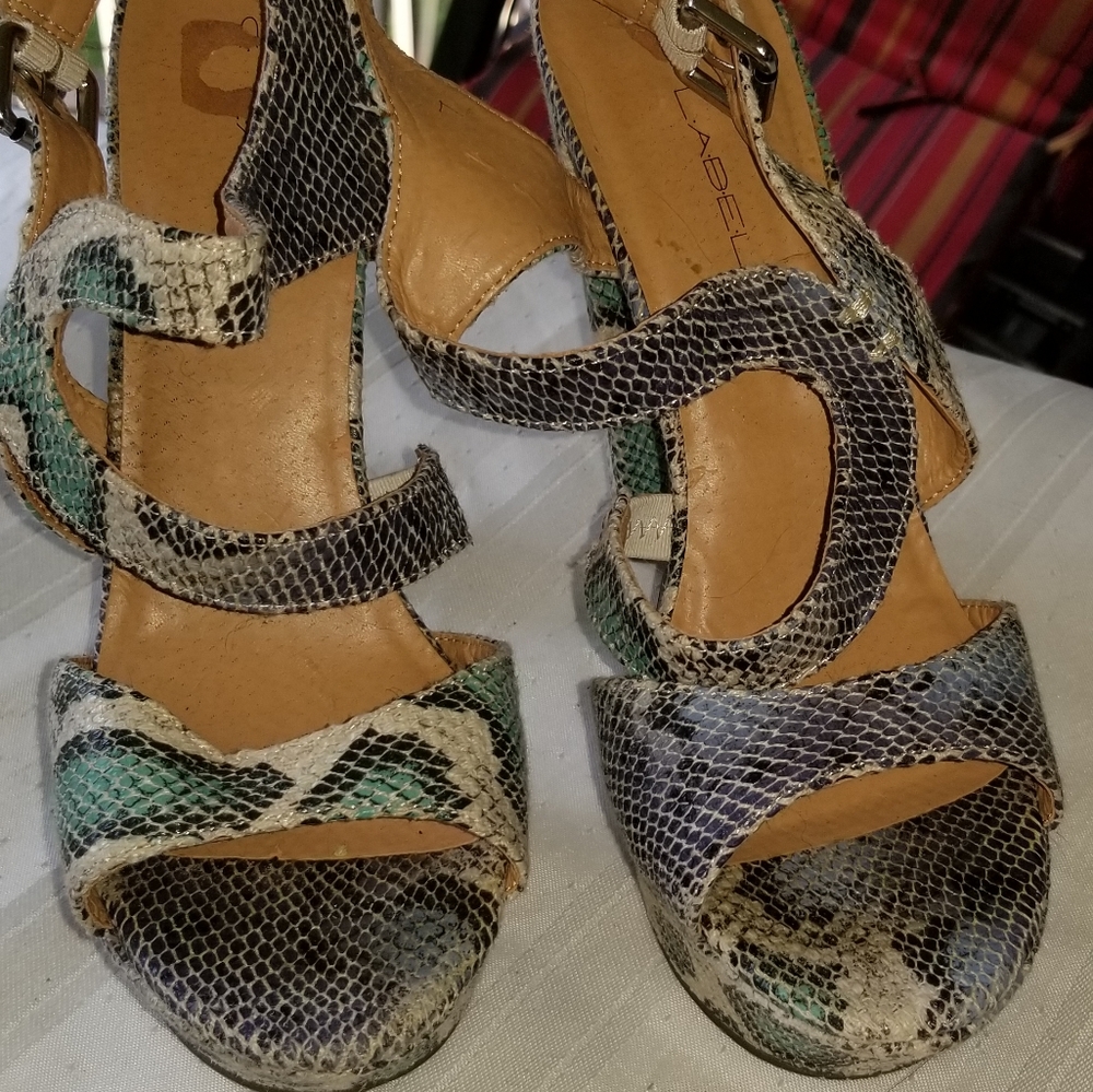 *PRE LOVED*Label Faux Snake Skin Animal Print Heel